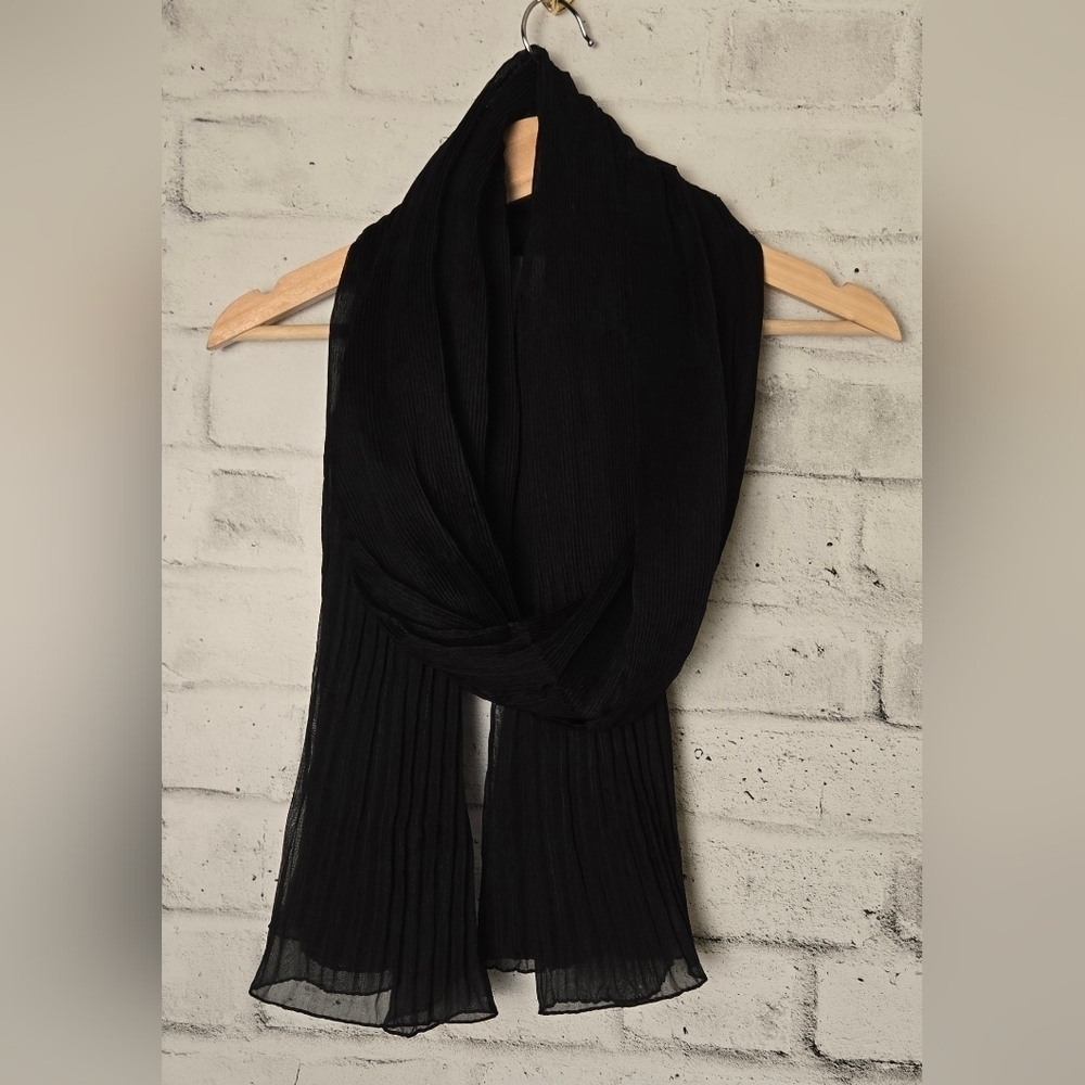 Le Chateau Black Pleated Chiffon Scarf Evening Wrap Shawl